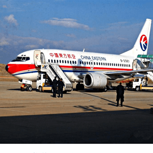 武夷山机场快运航空快运业稳步发展的原因是什么？